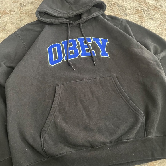 Obey Collegiate Logo Hoodie Black w/ Blue Print (Size Large) - Picture 2 of 7
